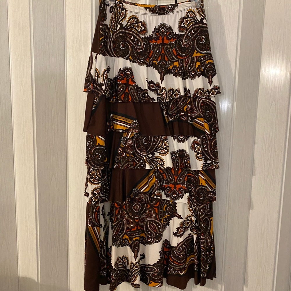Long ruffle layered skirt